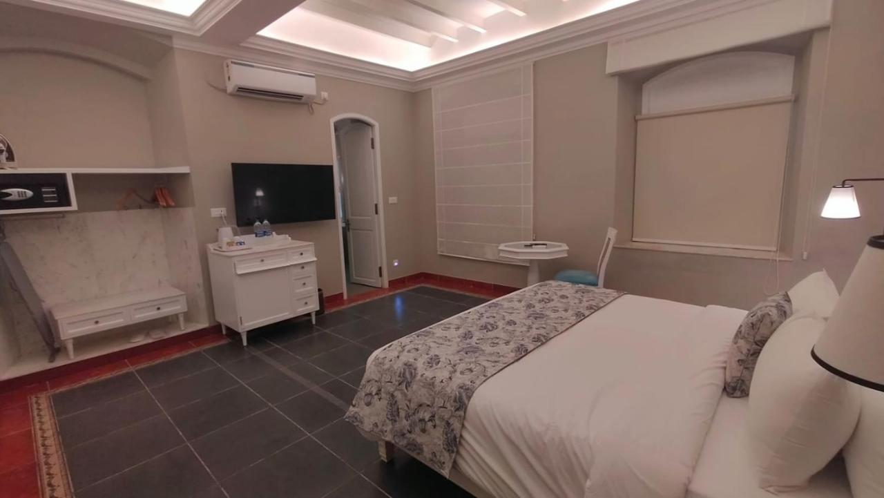 Villa Cavi Puducherry Eksteriør billede